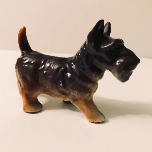 Vintage Small Scottish Terrier Figurine 3.5 Inch Long Dog Figure Japan - Picture 10 of 12
